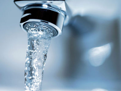 Почти на 15% подорожала вода в Мурманске