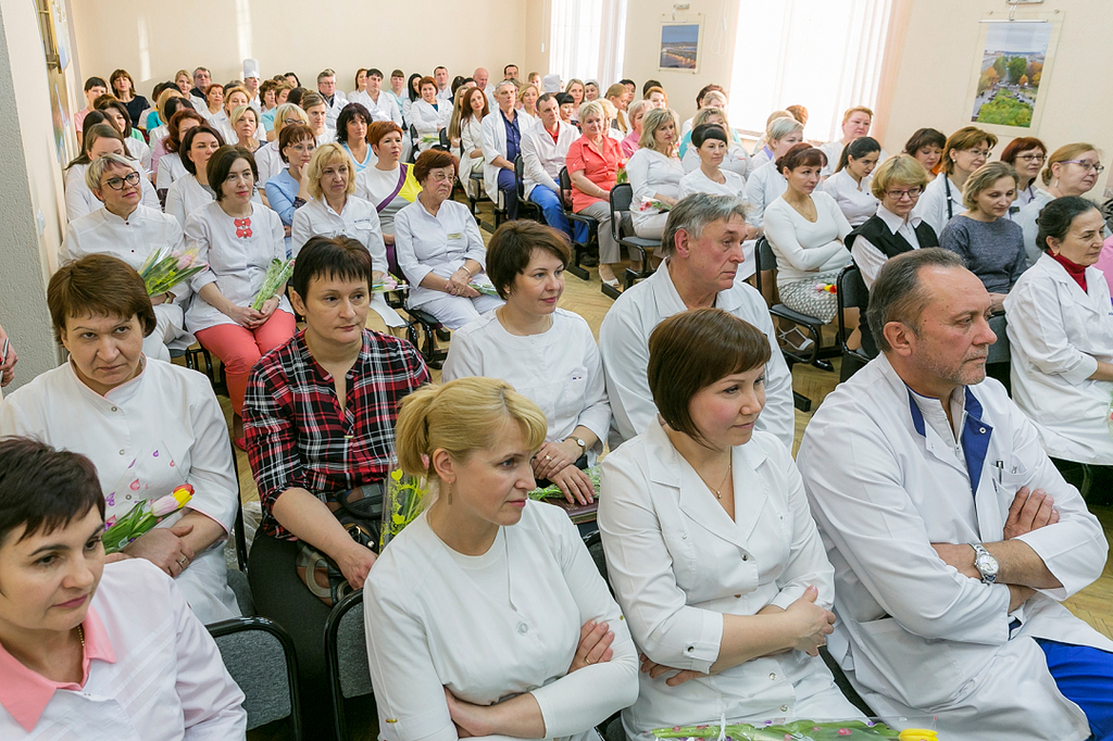 Врачи первого роддома