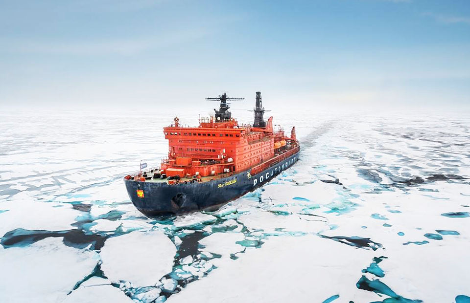 Власти планируют организовывать круизы на Северный полюс до 2035 года