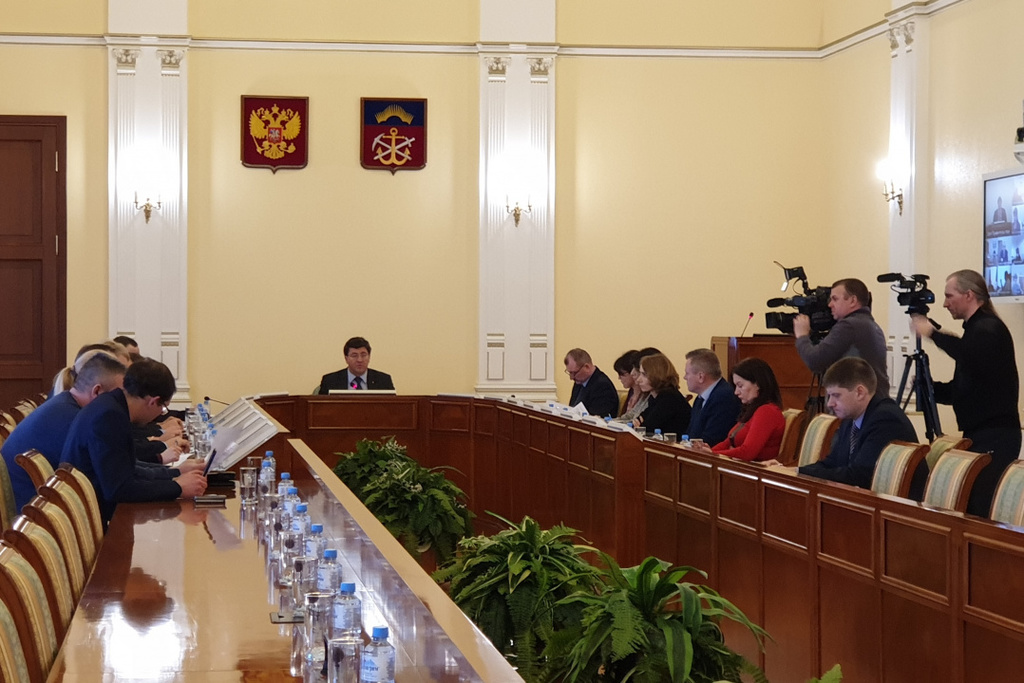 Власти Мурманской области контролируют вопросы обращения с ТКО