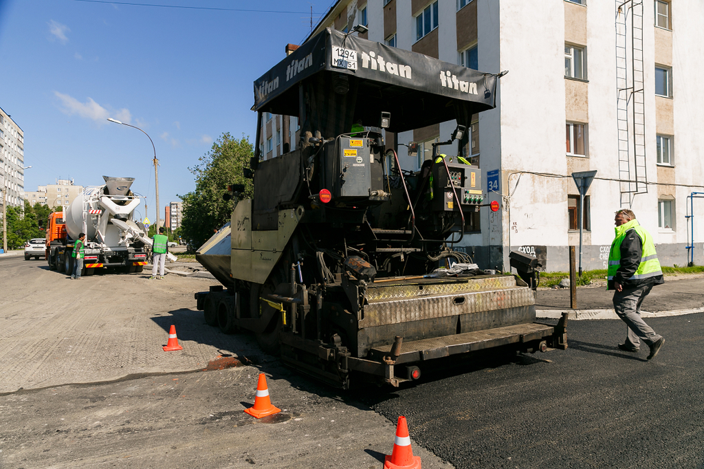 Сезон дорожных работ в Мурманской области в разгаре