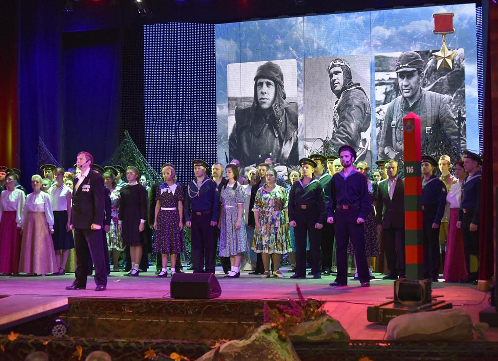 В Мурманске прошел концерт к 75-летию разгрома немецко-фашистских войск