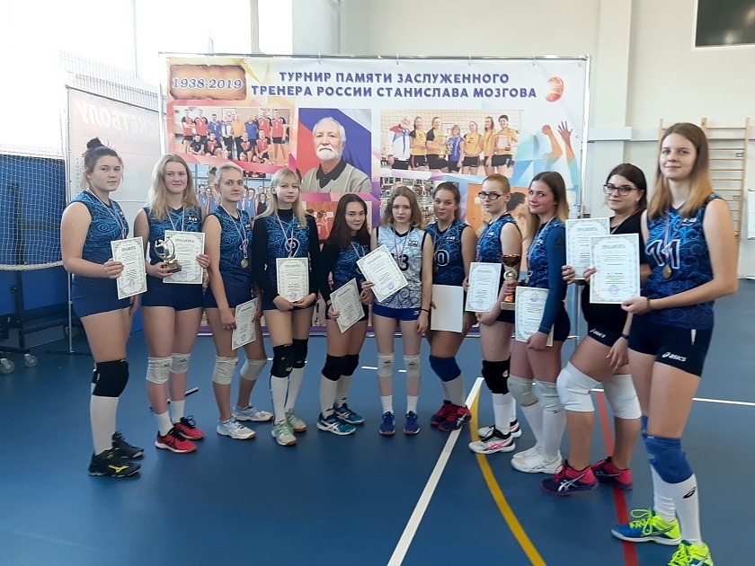 Команда волейболисток Мурманской области выступит на международном первенстве