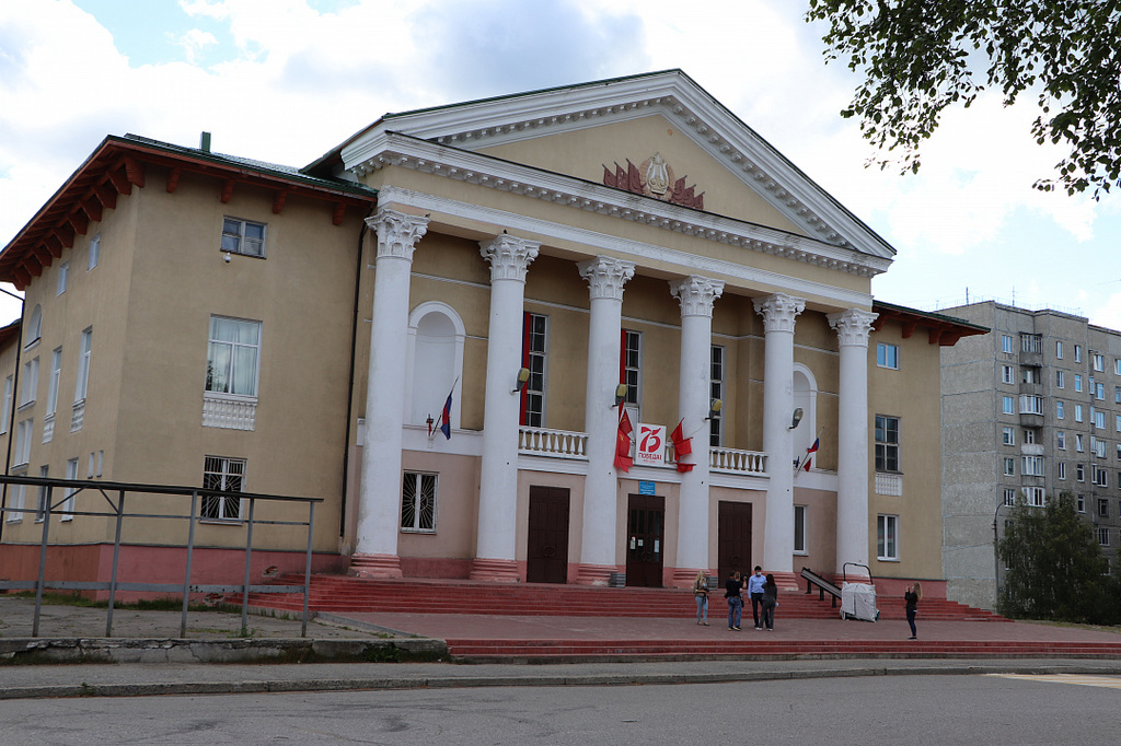 Дягилева и Павлов осмотрели объекты благоустройства в Кандалакшском районе