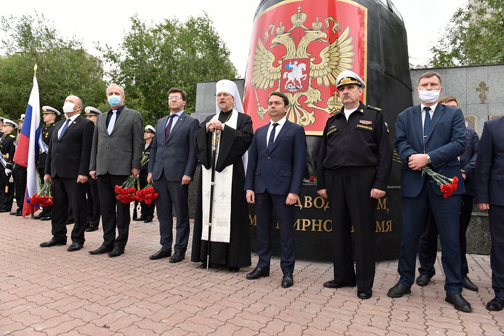 В Мурманской области почтили память экипажа подлодки «Курск»