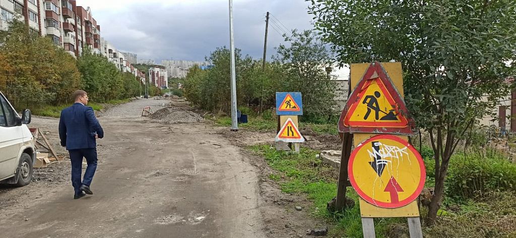 Юрий Сердечкин провел внеплановую проверку ремонта дорог в Мурманске