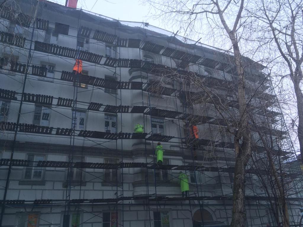 В Мурманске проверяют ход капитального ремонта жилых домов
