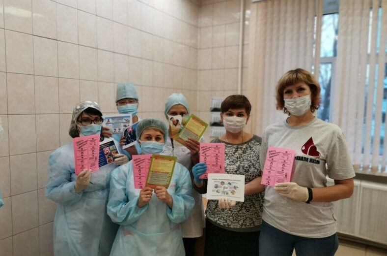 В поликлиниках Мурманска и Оленегорска провели акцию по борьбе с инсультом