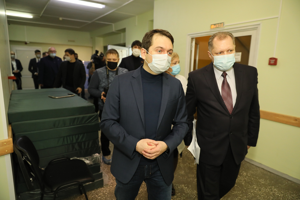 Мурманские власти помогут системе здравоохранения Кадалакшского района