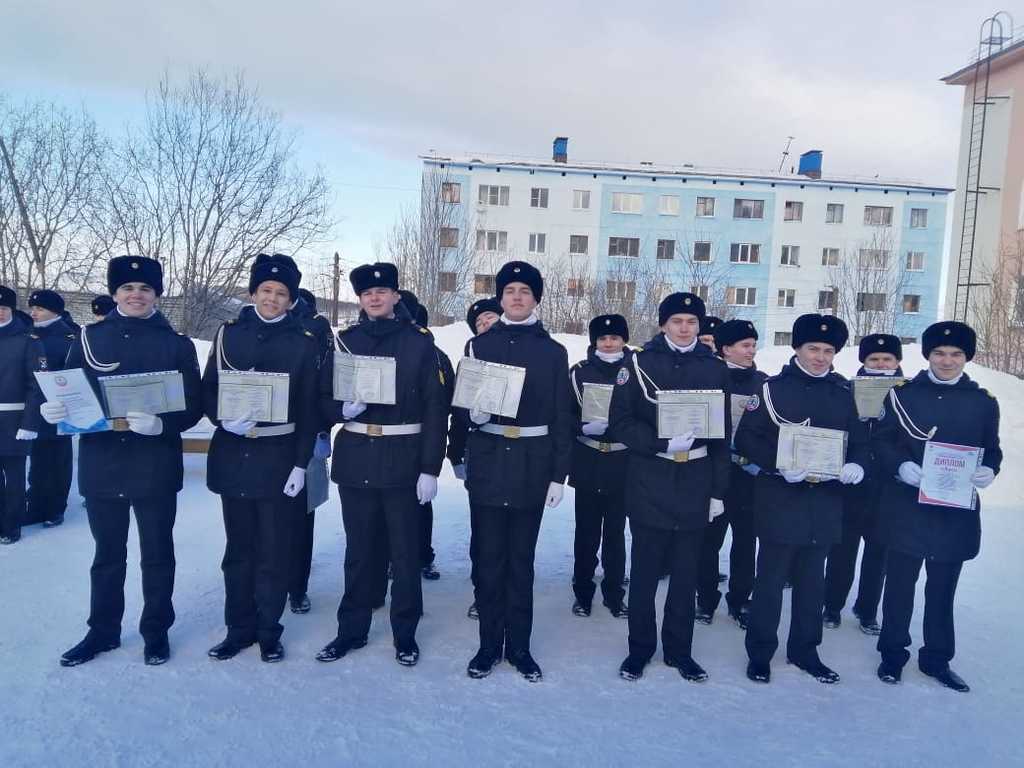 Североморским кадетам вручили свидетельства о профессиональном обучении