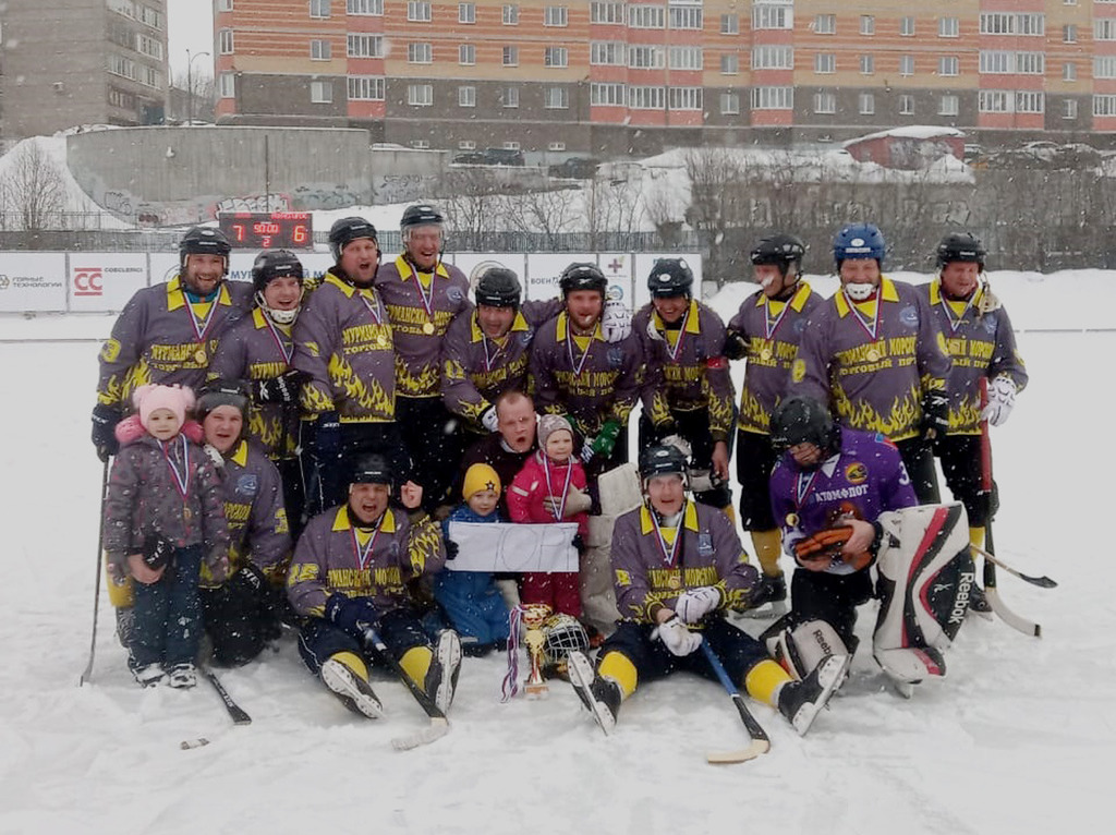 Команда «ММТП» выиграла чемпионат Мурманской области по хоккею с мячом