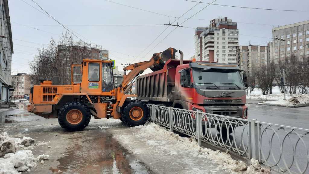 Андрей Чибис поручил муниципальным властям проверять качество уборки снега