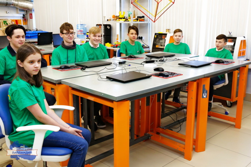Кусайко встретилась с юными инженерами в детском технопарке «Кванториум-51»