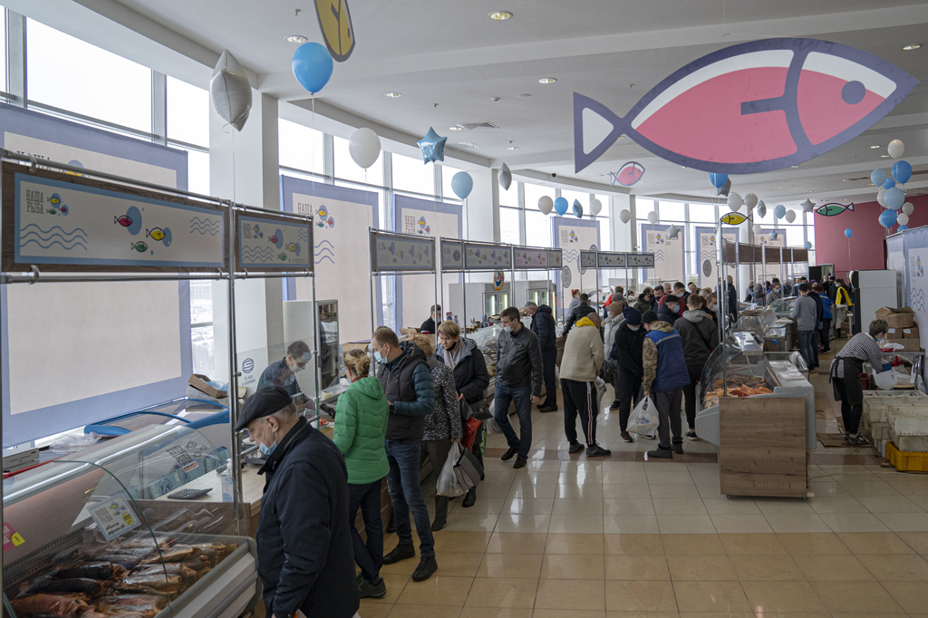 Ярмарка «Наша рыба» открылась в Мурманске спустя год