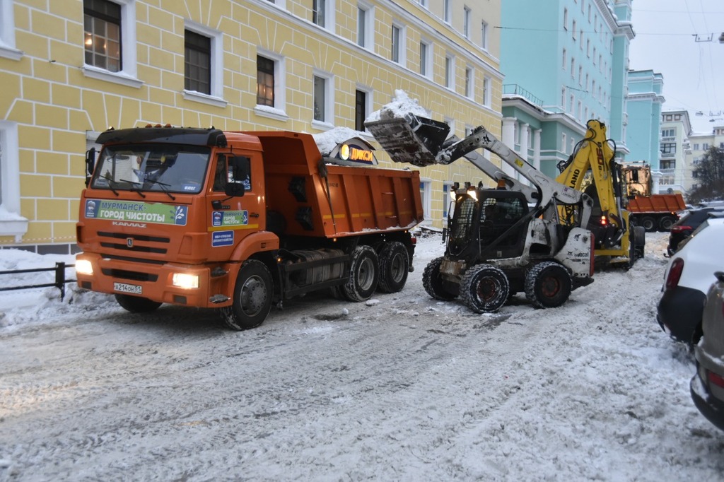 Более 200 тысяч кубометров снега за неделю было вывезено с улично-дорожной сети и дворов области