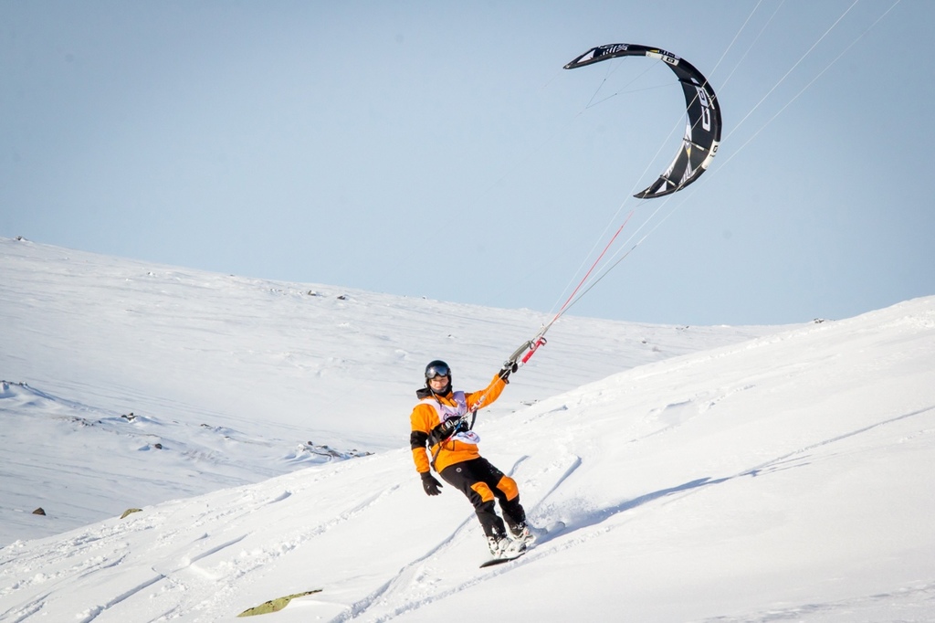 Праздник Севера подошел к кульминации: на этой неделе стартуют соревнования по парусному и горнолыжному спорту и лыжный марафон