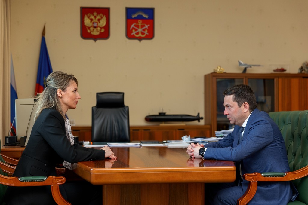 Реновацию ЗАТО обсудил губернатор Андрей Чибис с сенатором от Мурманской области Татьяной Сахаровой