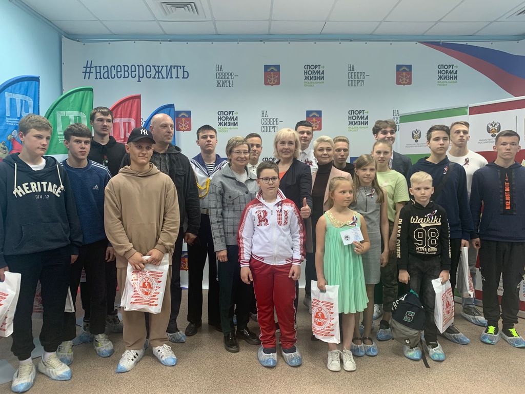 28 жителей Мурманской области получили знаки отличия ГТО