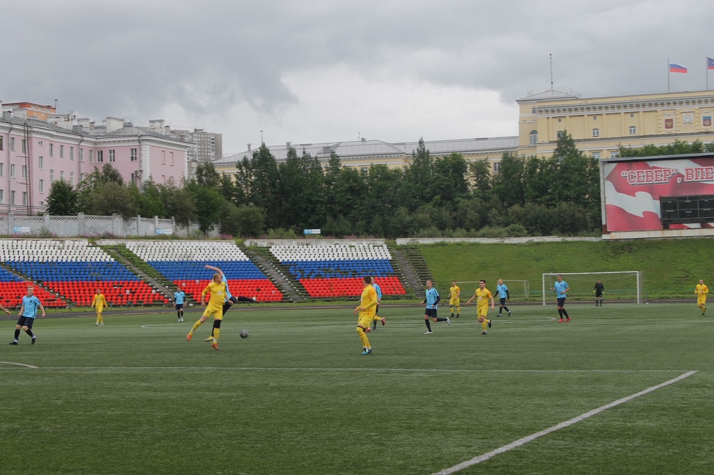 Матчи восьмого тура чемпионата Мурманской области по футболу завершились со счётом 0:0 и 1:1