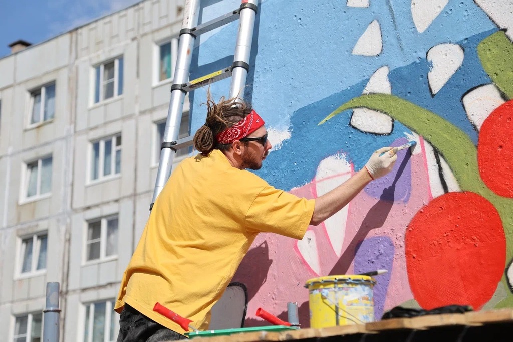 В Мурманске завершился второй арктический фестиваль урбан-арта «РОСТ»