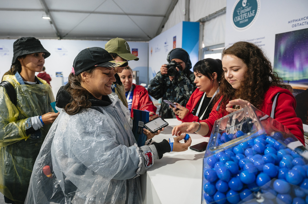 Туристическую выставку MURMANSK.TRAVEL Market в рамках фестиваля «Териберка» посетили 7 тысяч гостей