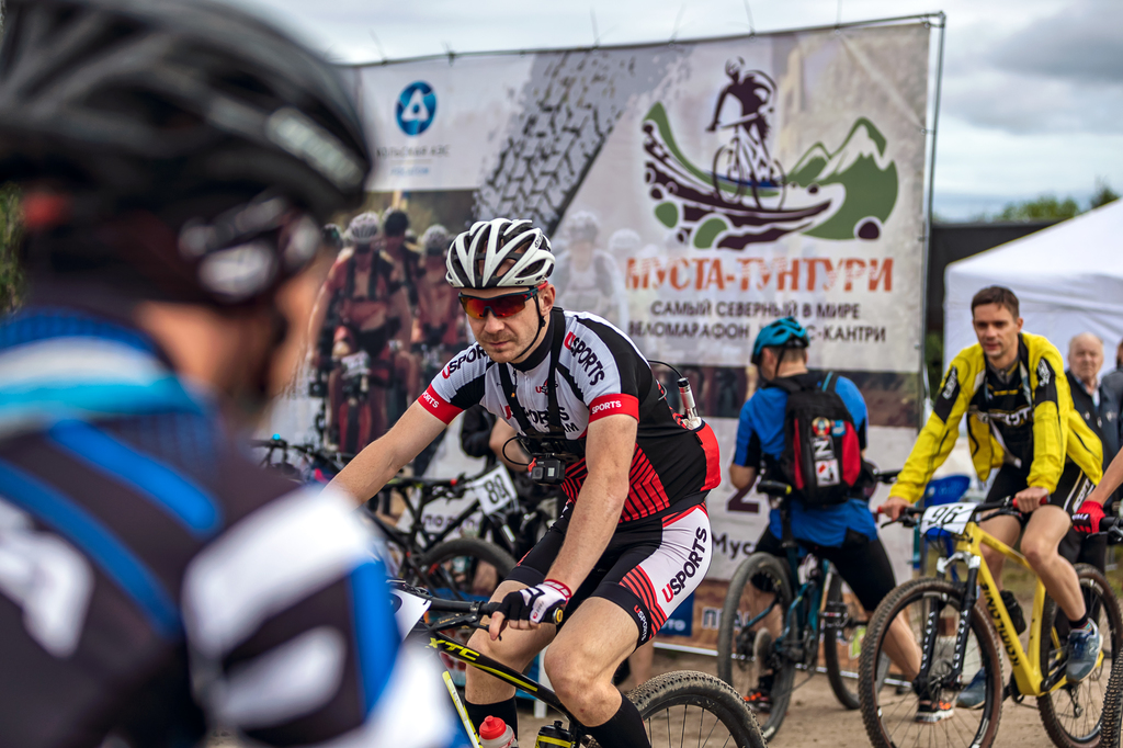 Более 150 велосипедистов приняли участие в традиционном веломарафоне, прошедшем на территории Печенгского округа и полуострова Средний