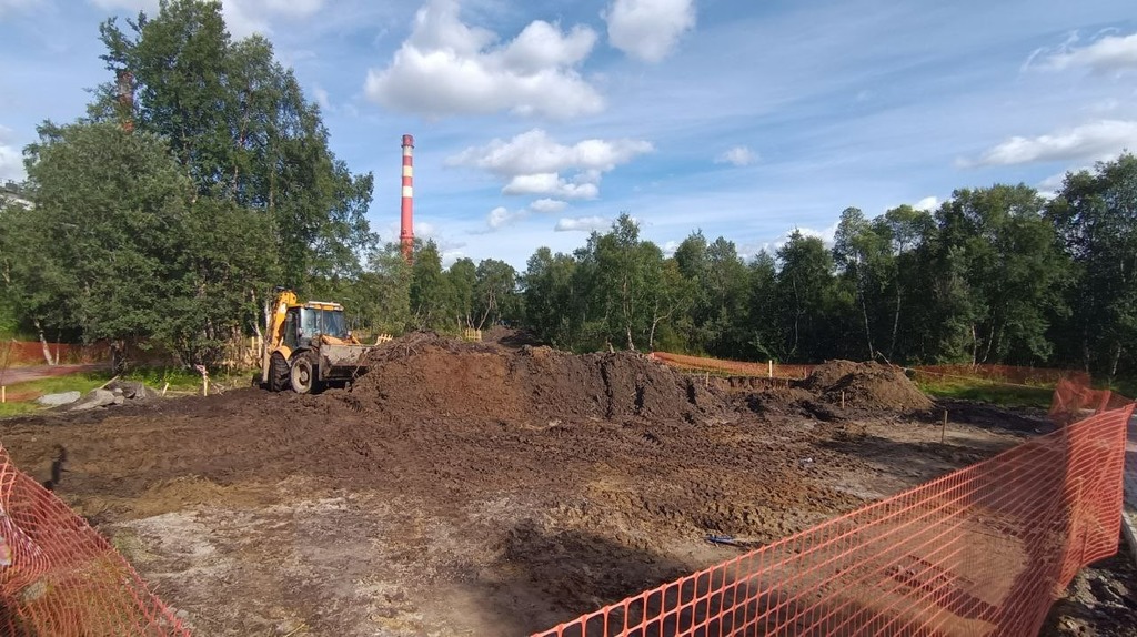 В Городском парке Североморска строится бетонный скейт-парк