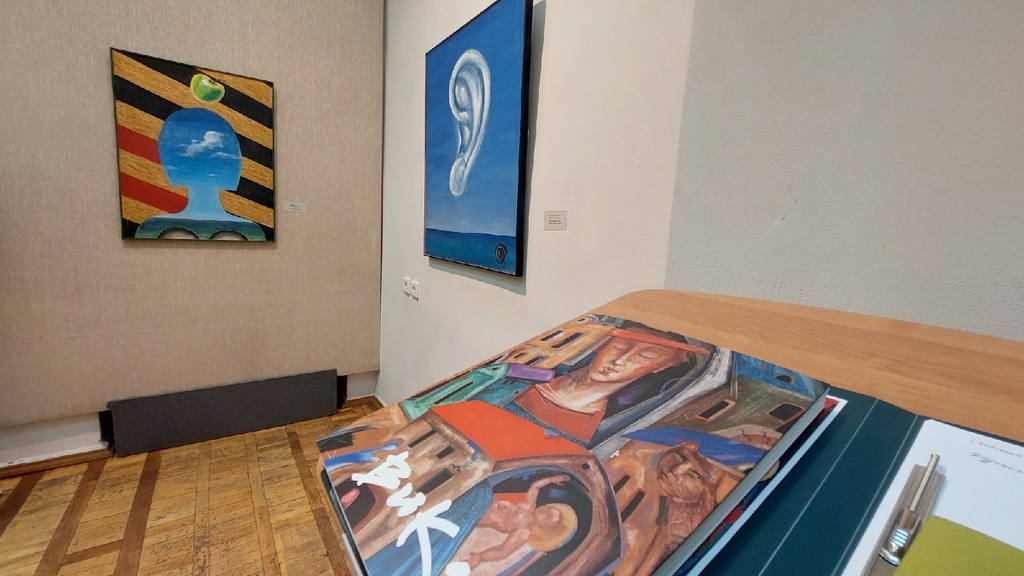 Как звучит море: в Областном художественном музее открылась выставка художника Вячеслава Забелина