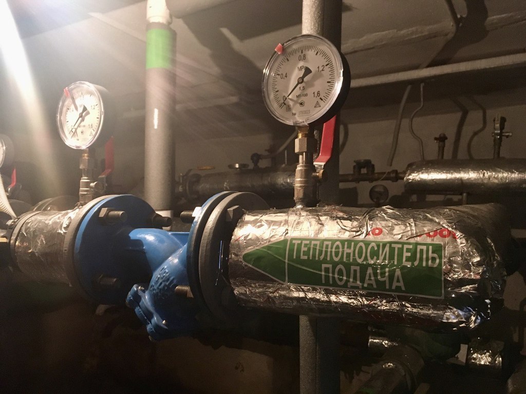 В Ленинском округе Мурманска опережающими темпами завершается установка 135 индивидуальных тепловых пунктов