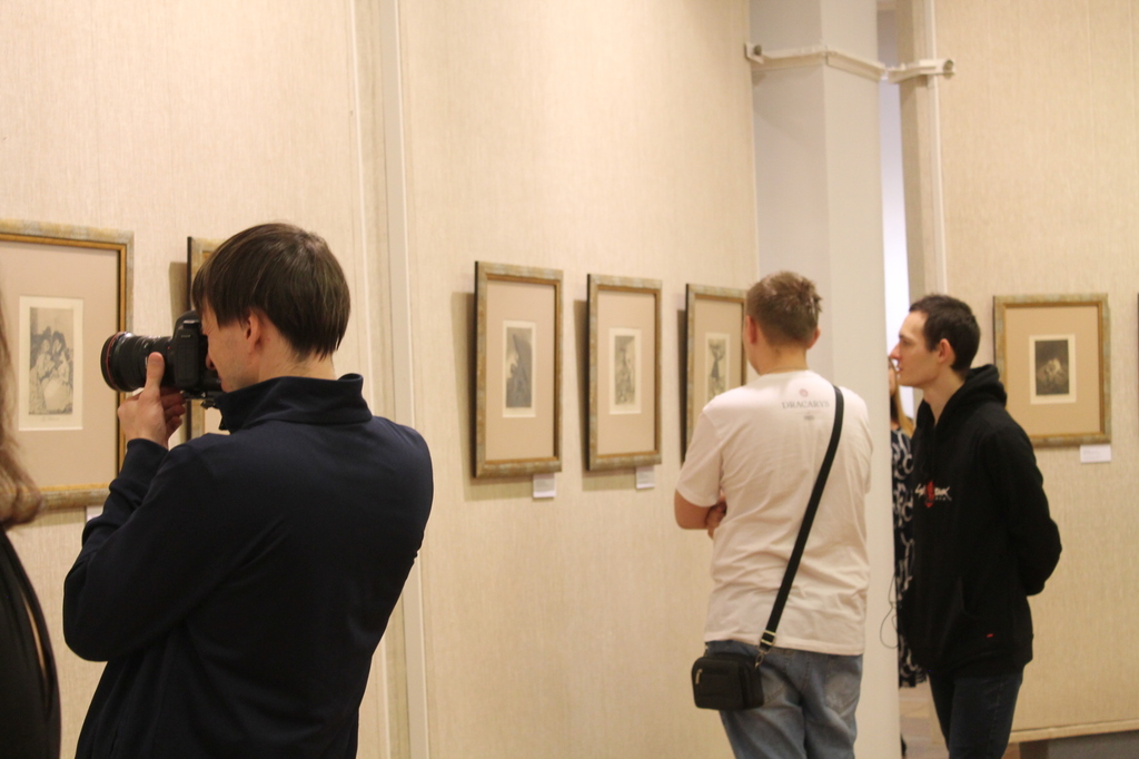Свет и сумерки: в Мурманске открылась выставка графики одного из величайших граверов Франсиско Гойи