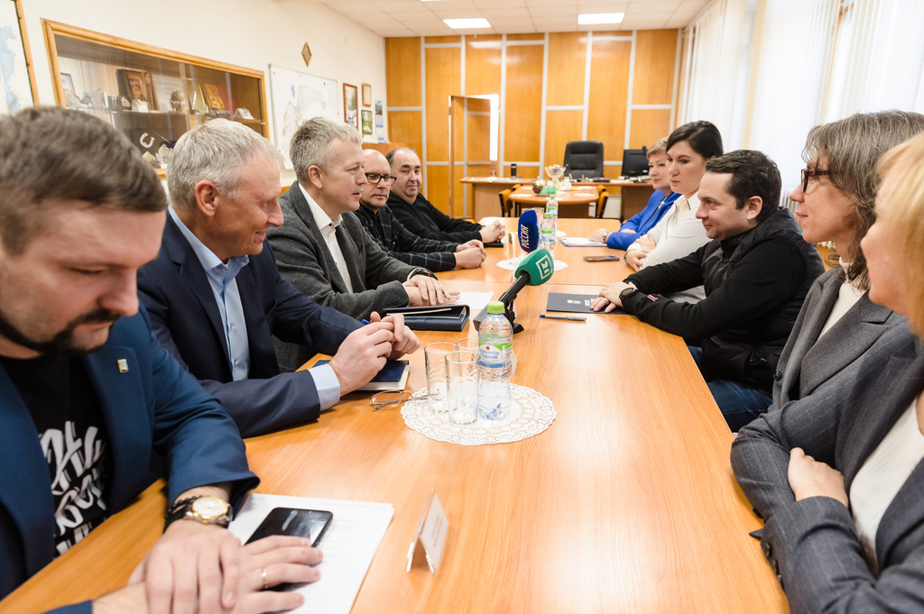 Новый руководитель Ловозерского ГОКа рассказал губернатору о стратегии развития предприятия