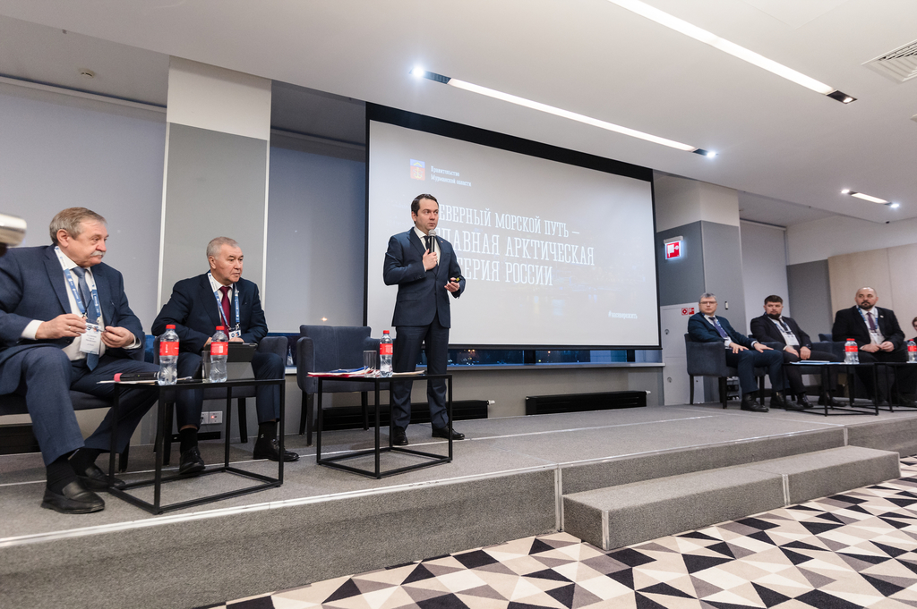 Губернатор Андрей Чибис принял участие в стратегической сессии «Реализация инфраструктурных проектов Севморпути в условиях санкционного давления»