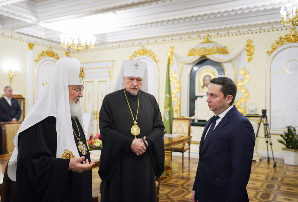 Патриарх Кирилл на встрече с губернатором Мурманской области Андреем Чибисом поддержал реновацию ЗАТО и строительство храма в Мурманске
