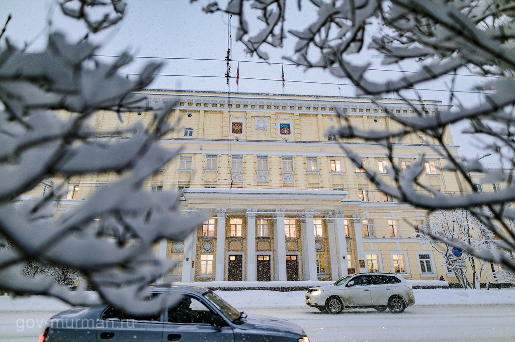 Правительство Мурманской области дополнительно выделило 972 миллиона рублей на расселение граждан из аварийного жилья