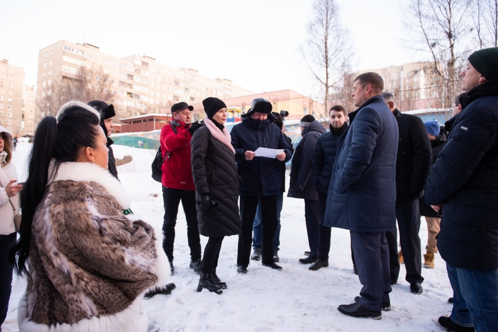 В Мурманске продолжается подготовка к ремонту дворов