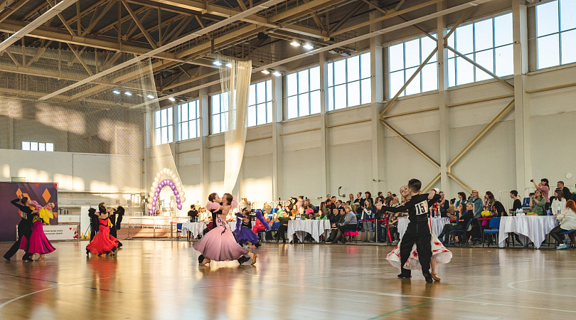 Глава региона Андрей Чибис приветствовал участников региональных соревнований по танцевальному спорту
