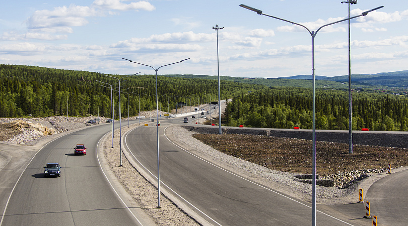 Губернатор Андрей Чибис: в 2023 году в Мурманской области запланировано отремонтировать свыше 900 тысяч квадратных метров дорог