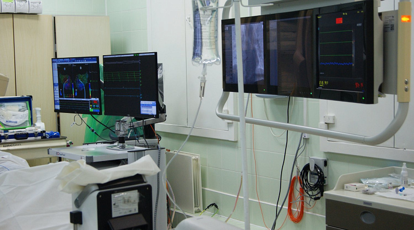 В Мурманской областной клинической больнице установили новейшее оборудование для проведения высокотехнологичных операций на сердце