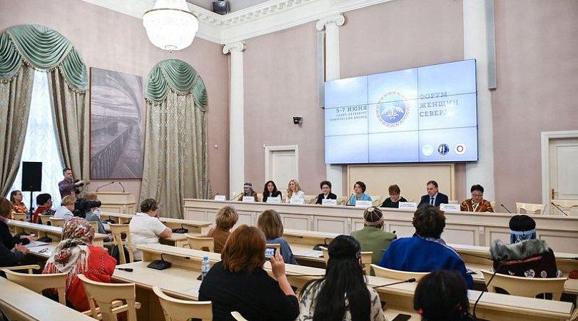 Для женщин-лидеров из флотских городов России могут разработать образовательную программу на базе заполярной конференции «Звезда Севера»