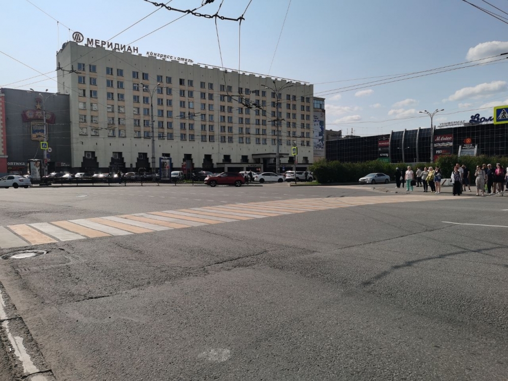 В Мурманске на 419 пешеходных переходах нанесена дорожная разметка