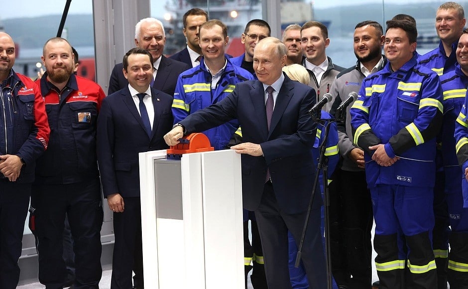 Президент России Владимир Путин работает в Мурманской области