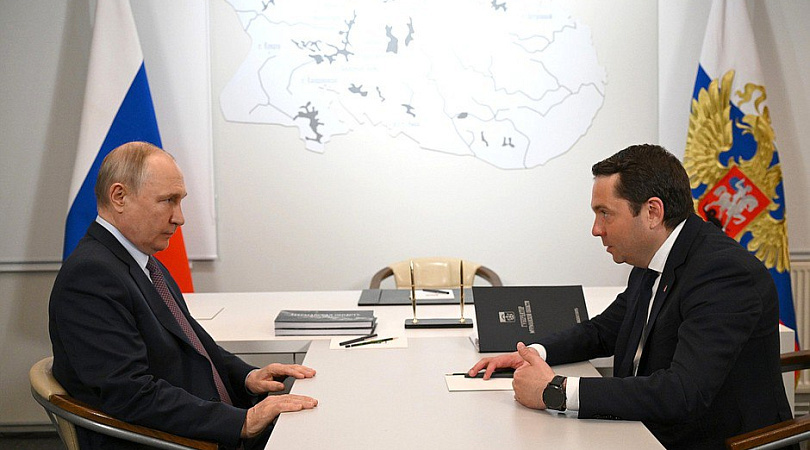 В ходе двусторонней встречи губернатор Андрей Чибис доложил Президенту Владимиру Путину о действующих в регионе мерах поддержки участников СВО