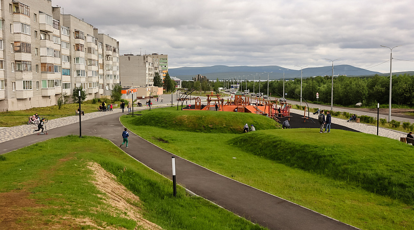 В рамках нацпроекта «Жилье и городская среда» в Мурманской области благоустраиваются новые общественные пространства