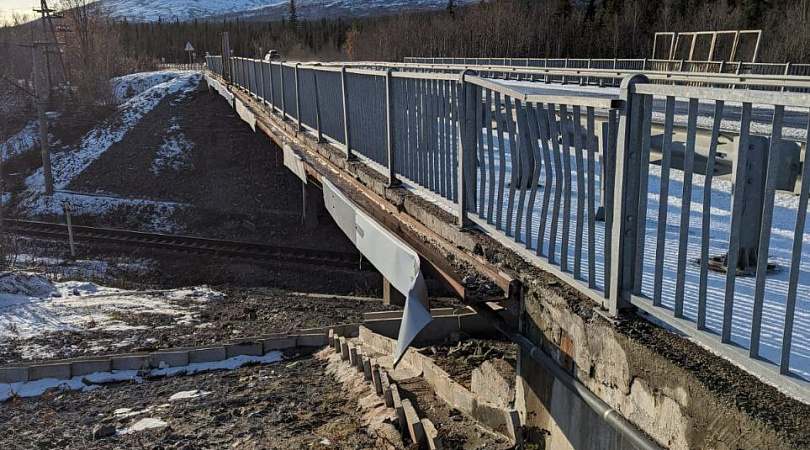 Начались работы по ремонту путепровода через железную дорогу на автодороге Кировск – Коашва
