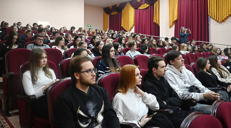 В Мурманске прошла лекция для студентов в рамках всероссийской акции «Стоп ВИЧ/СПИД»