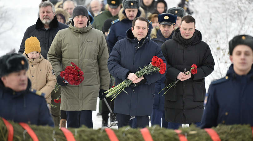 В Оленегорске губернатор Андрей Чибис открыл череду памятных мероприятий, посвящённых 35-летию вывода советских войск из Афганистана