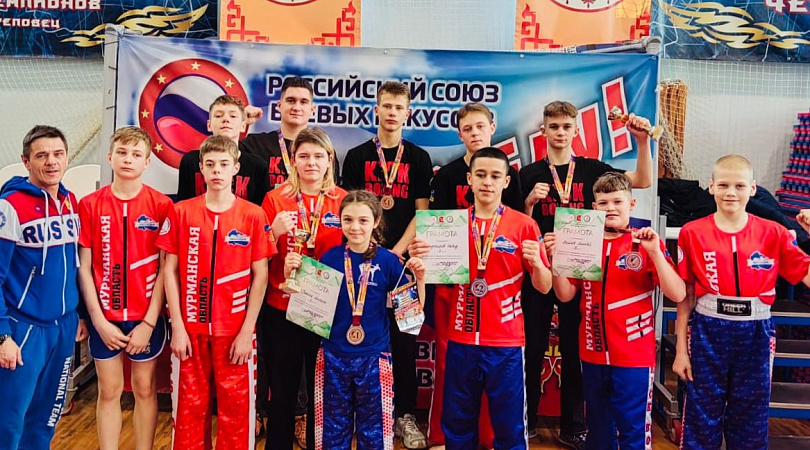 Спортсмены центра «Лапландия» стали серебряными призерами чемпионата и первенства СЗФО по кикбоксингу