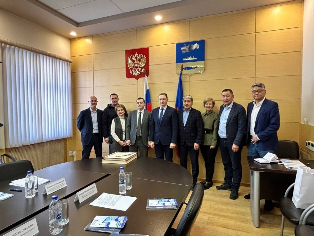 Мурманск посетила делегация из Улан-Удэ