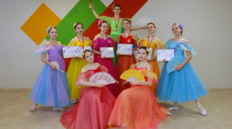 Мурманский ансамбль классического танца «Снежинка» стал лауреатом международного хореографического конкурса-фестиваля «Кремлёвские звёзды»