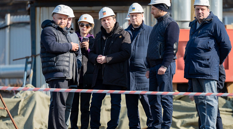 Губернатор Андрей Чибис проконтролировал строительство социально значимых объектов в Мурманске